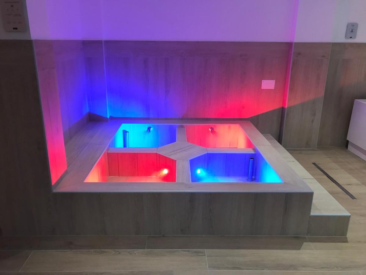 Fleur Des Neiges & Spa - Adults Only Ayas Eksteriør billede